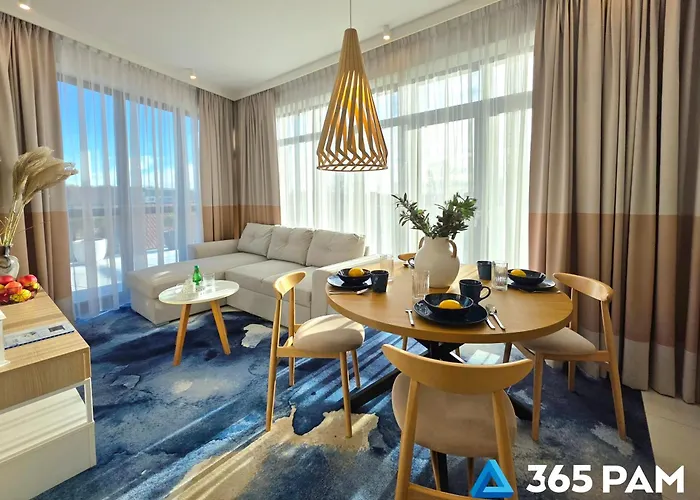 365pam - Water & Boulevard * Устроне-Морске